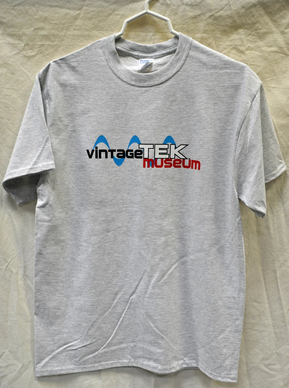 vintageTEK Museum T-Shirt New Style