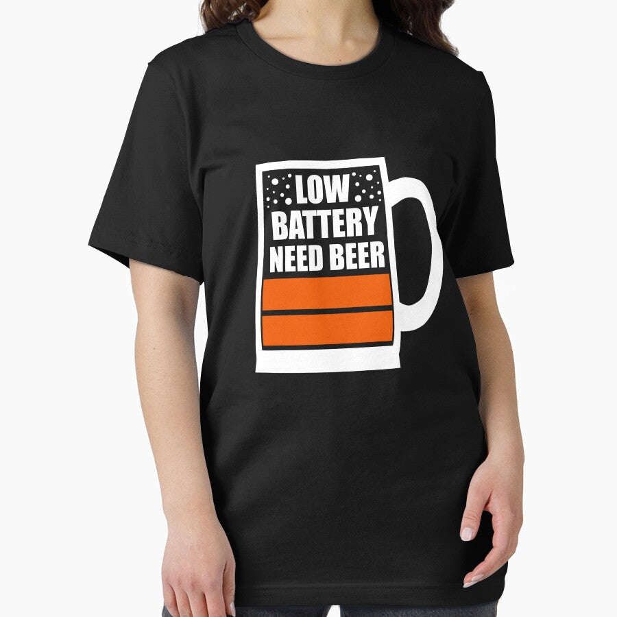 Low Battery need beer - Keep calm e drink cold beer - Beer Lover - Beer Fanatic - Beer is Life by mellinnshirts